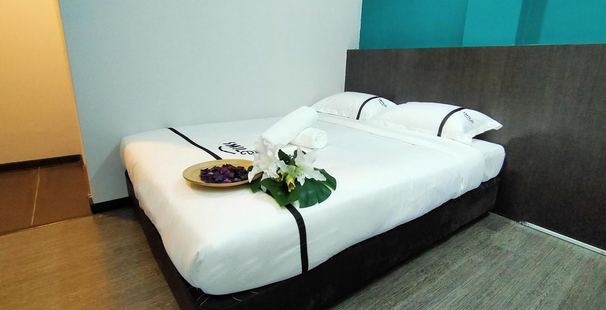 Smile Hotel Petaling Jaya Ss2 Phòng bức ảnh
